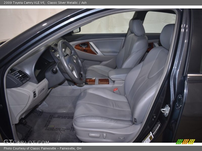 Classic Silver Metallic / Ash 2009 Toyota Camry XLE V6