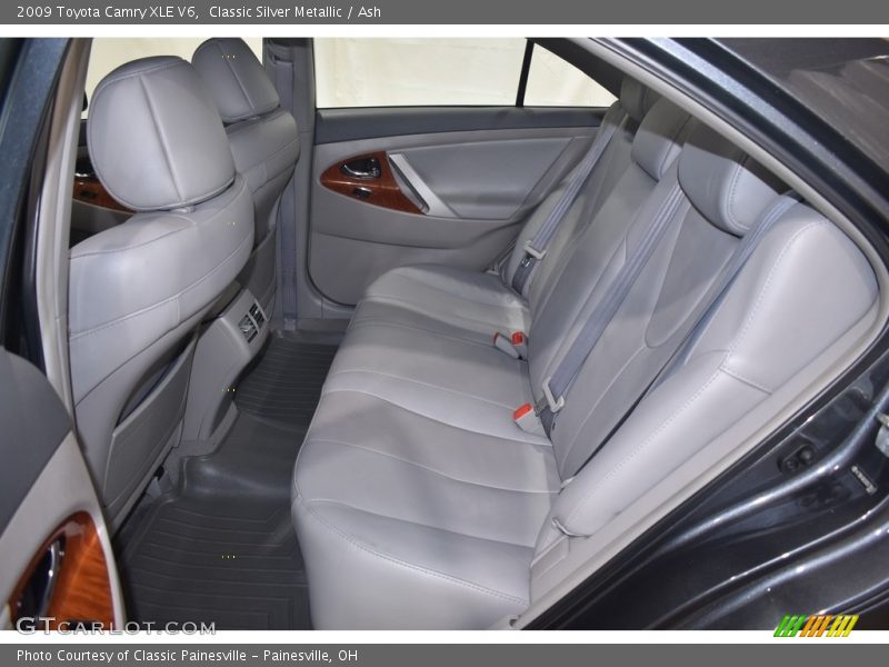 Classic Silver Metallic / Ash 2009 Toyota Camry XLE V6