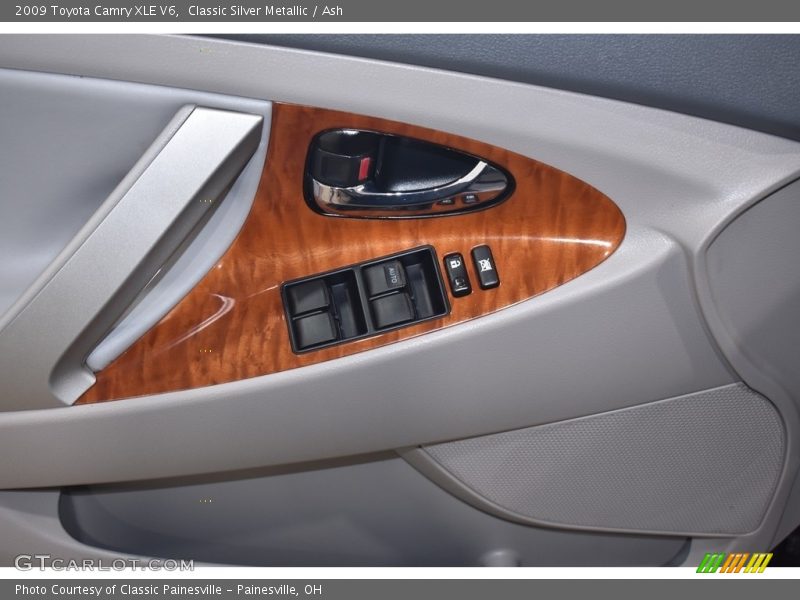 Classic Silver Metallic / Ash 2009 Toyota Camry XLE V6