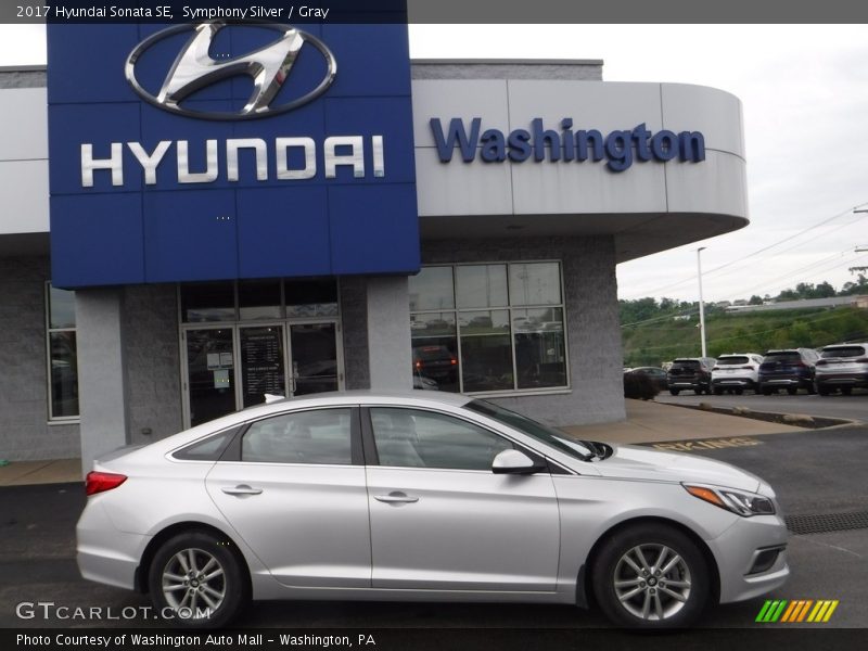 Symphony Silver / Gray 2017 Hyundai Sonata SE