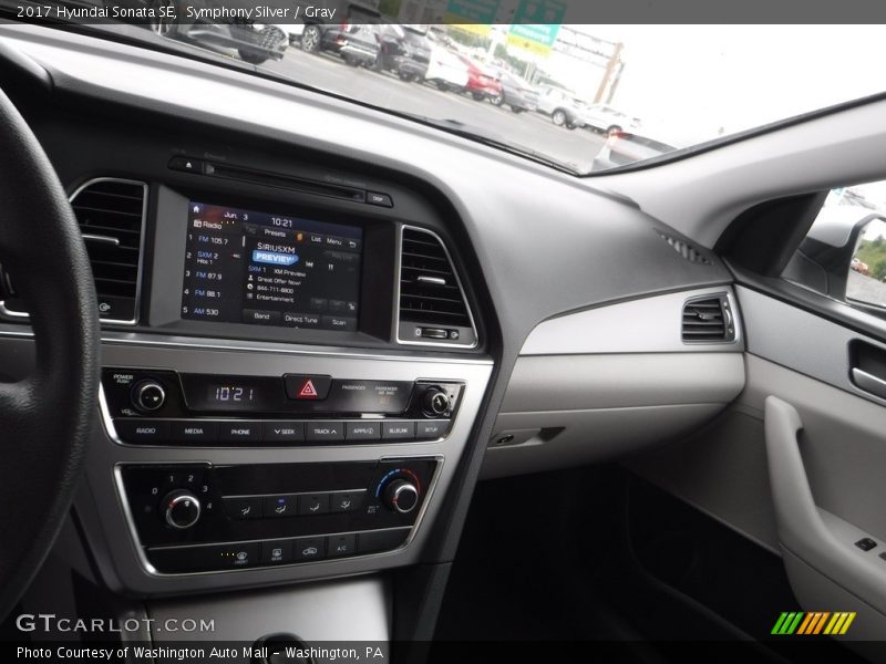 Symphony Silver / Gray 2017 Hyundai Sonata SE