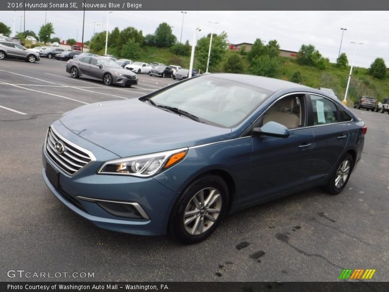 Nouveau Blue / Beige 2016 Hyundai Sonata SE