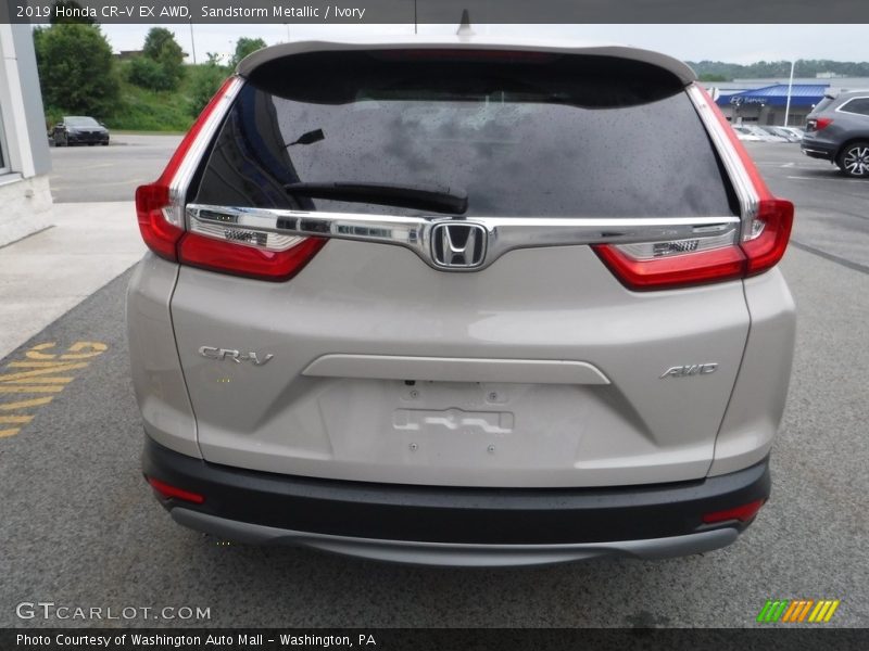 Sandstorm Metallic / Ivory 2019 Honda CR-V EX AWD