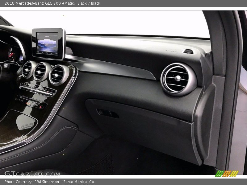 Black / Black 2018 Mercedes-Benz GLC 300 4Matic