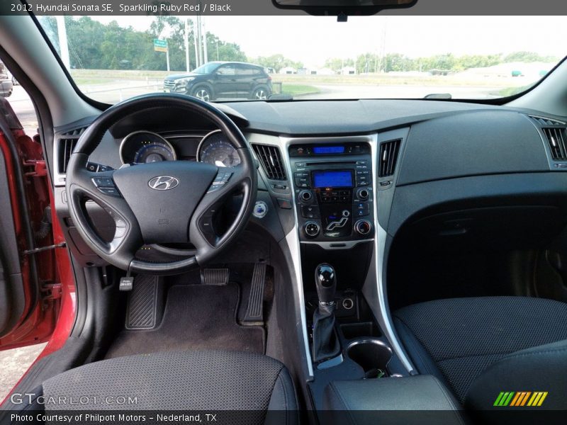 Sparkling Ruby Red / Black 2012 Hyundai Sonata SE