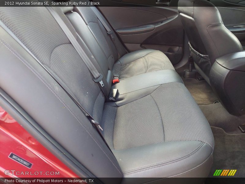 Sparkling Ruby Red / Black 2012 Hyundai Sonata SE