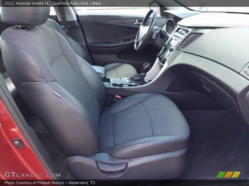 Sparkling Ruby Red / Black 2012 Hyundai Sonata SE