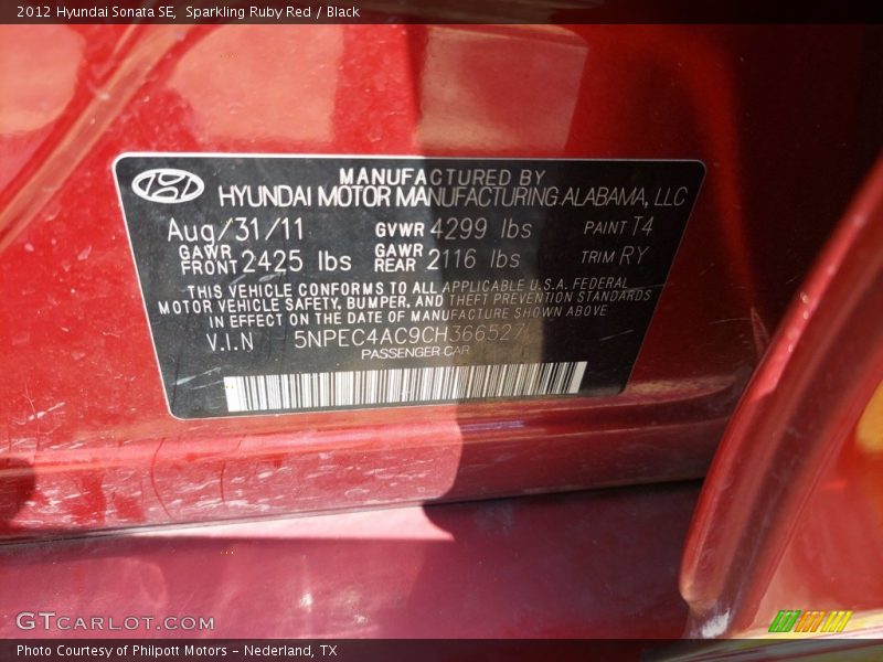 Sparkling Ruby Red / Black 2012 Hyundai Sonata SE