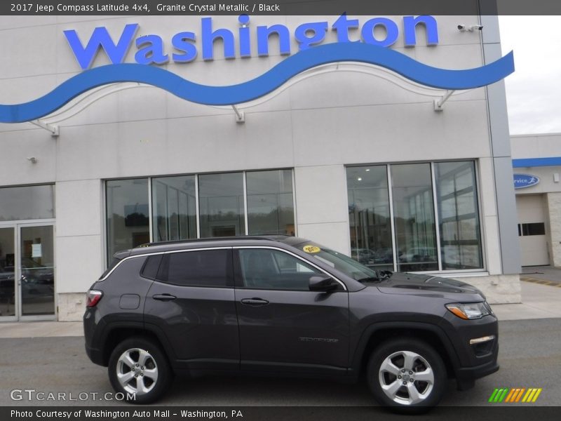 Granite Crystal Metallic / Black 2017 Jeep Compass Latitude 4x4