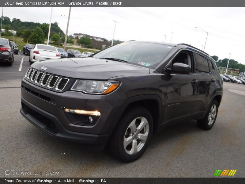 Granite Crystal Metallic / Black 2017 Jeep Compass Latitude 4x4