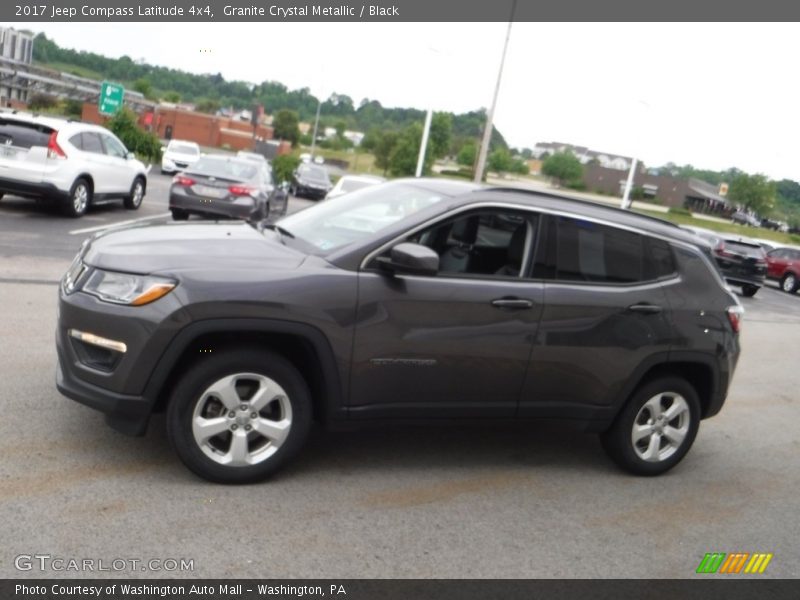 Granite Crystal Metallic / Black 2017 Jeep Compass Latitude 4x4