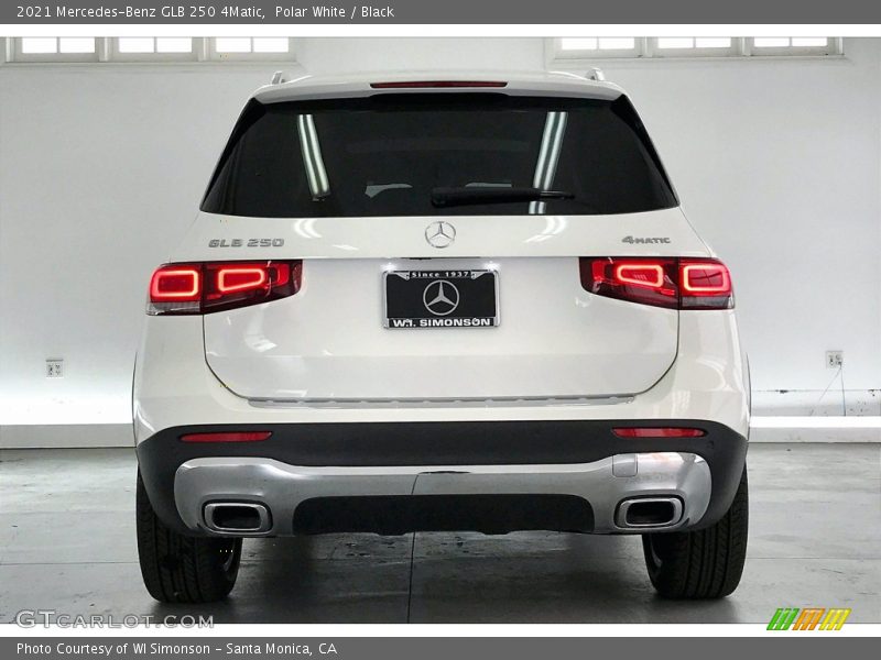 Polar White / Black 2021 Mercedes-Benz GLB 250 4Matic