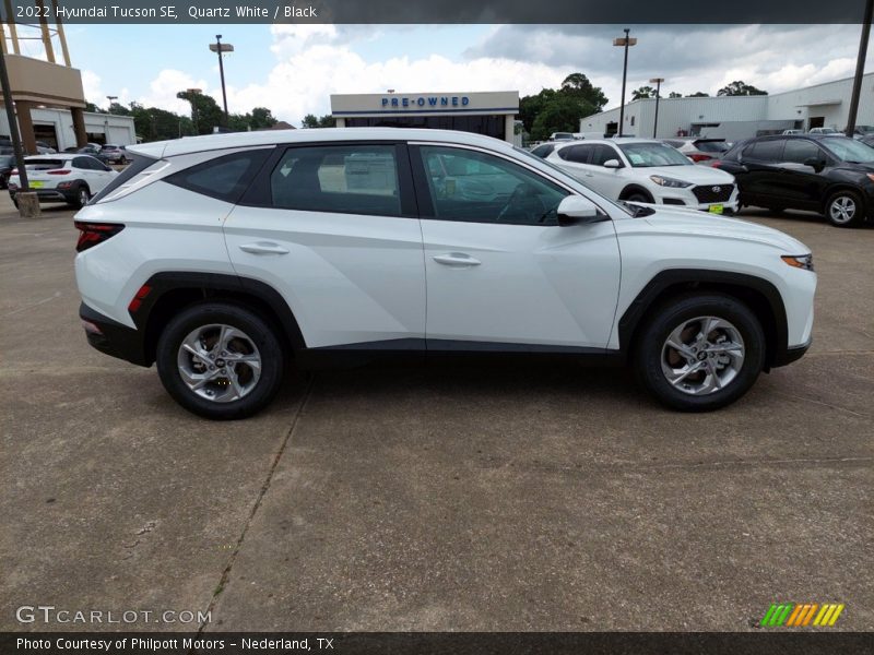 Quartz White / Black 2022 Hyundai Tucson SE