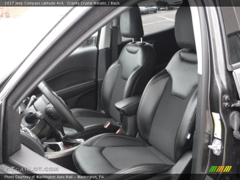 Granite Crystal Metallic / Black 2017 Jeep Compass Latitude 4x4