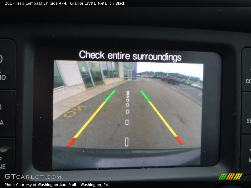 Granite Crystal Metallic / Black 2017 Jeep Compass Latitude 4x4