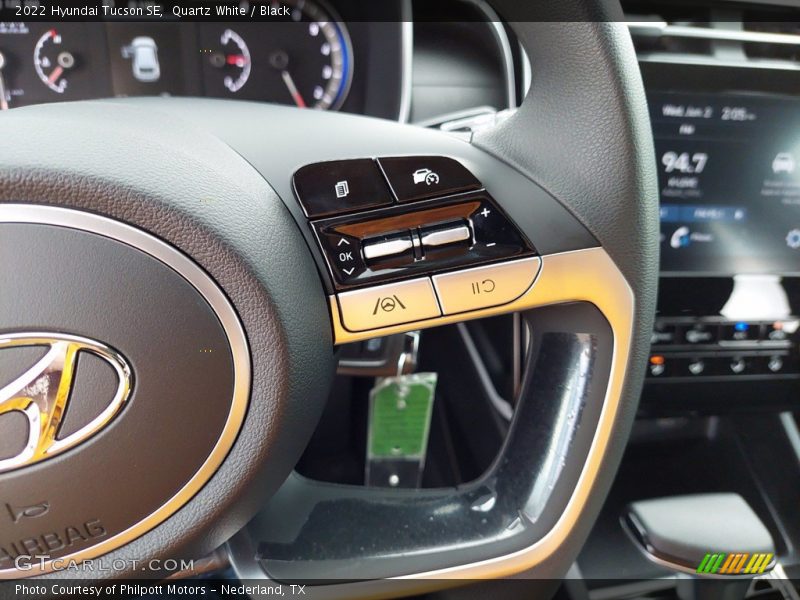Quartz White / Black 2022 Hyundai Tucson SE