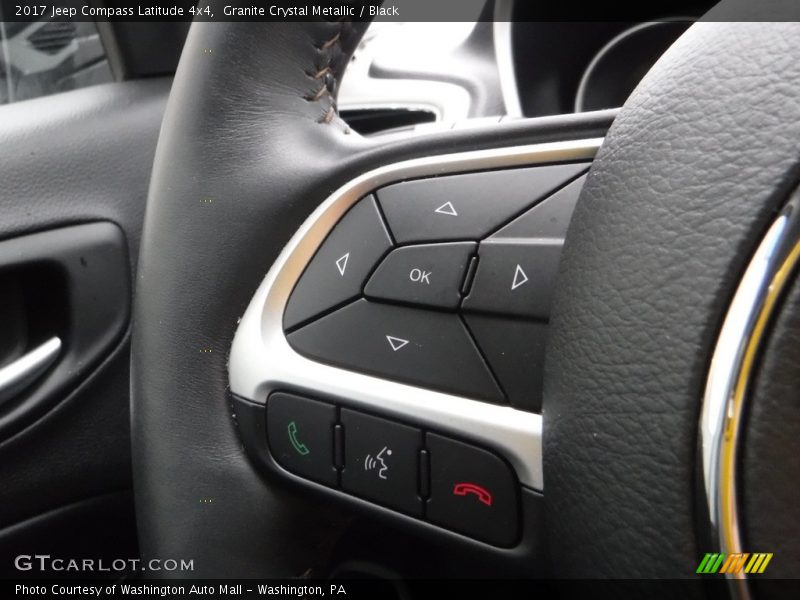 Granite Crystal Metallic / Black 2017 Jeep Compass Latitude 4x4