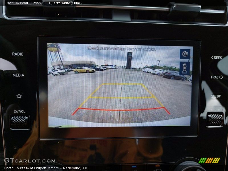 Quartz White / Black 2022 Hyundai Tucson SE