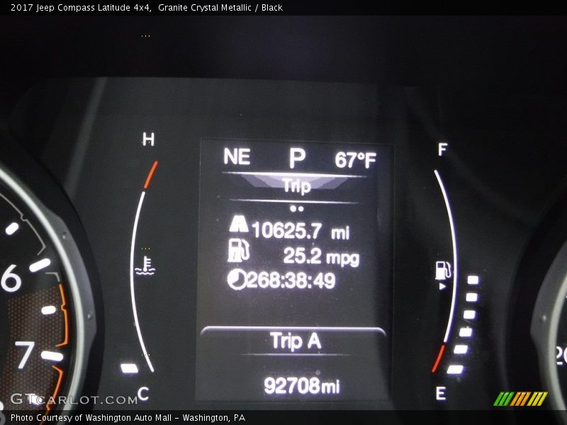 Granite Crystal Metallic / Black 2017 Jeep Compass Latitude 4x4