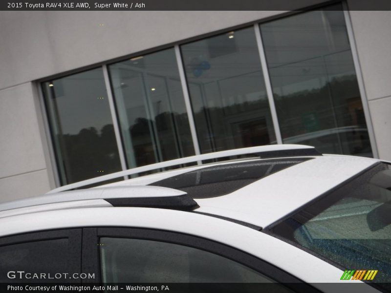 Super White / Ash 2015 Toyota RAV4 XLE AWD
