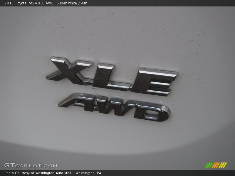 Super White / Ash 2015 Toyota RAV4 XLE AWD