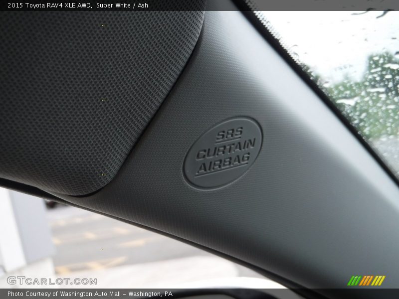 Super White / Ash 2015 Toyota RAV4 XLE AWD