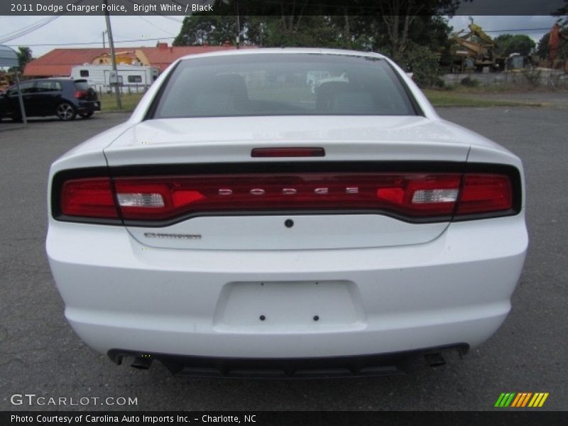 Bright White / Black 2011 Dodge Charger Police