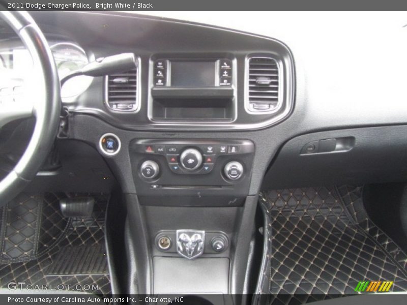 Bright White / Black 2011 Dodge Charger Police