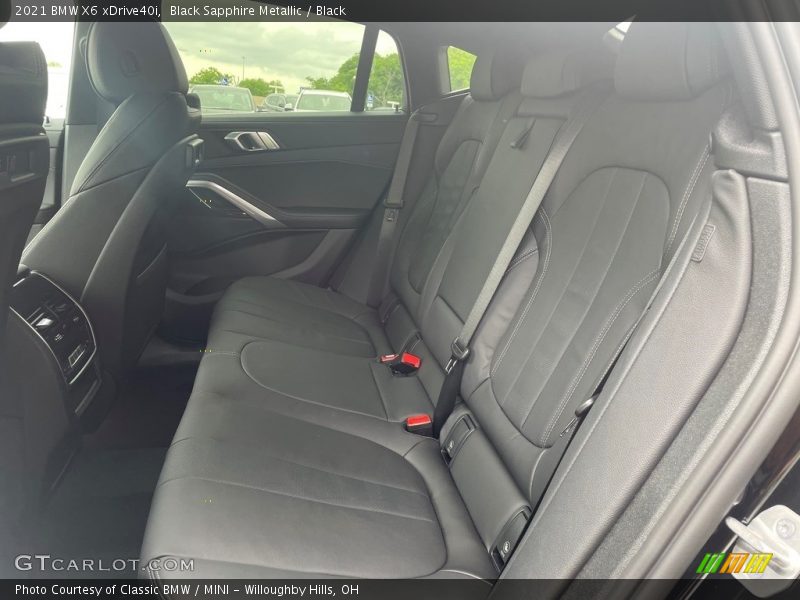 Black Sapphire Metallic / Black 2021 BMW X6 xDrive40i