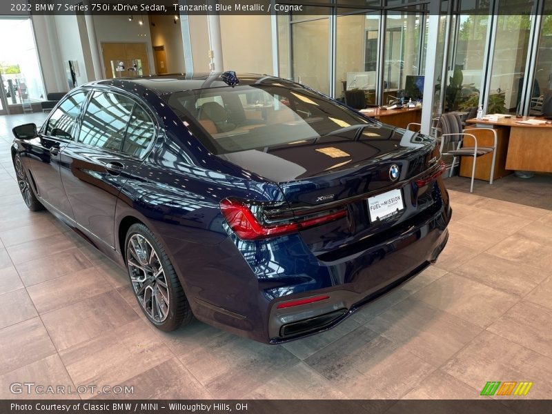 Tanzanite Blue Metallic / Cognac 2022 BMW 7 Series 750i xDrive Sedan