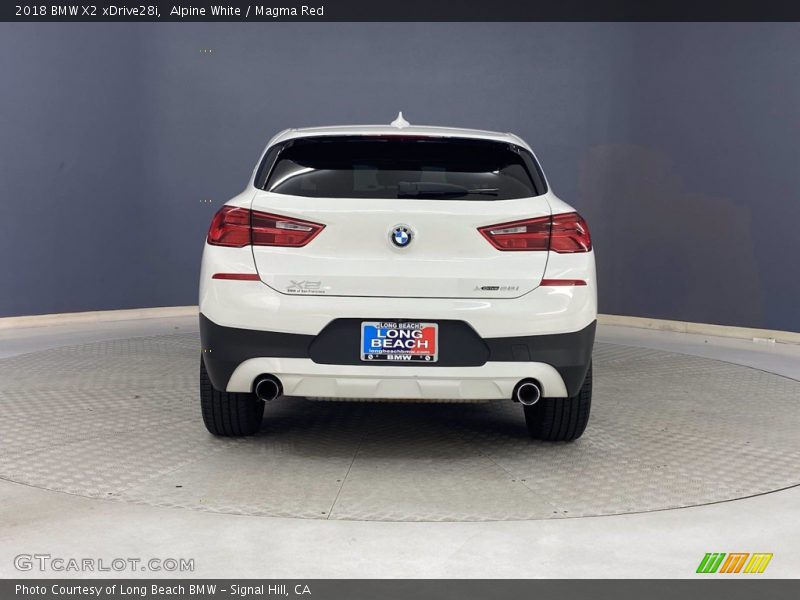 Alpine White / Magma Red 2018 BMW X2 xDrive28i