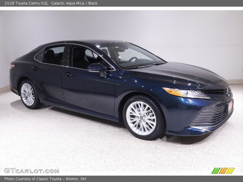 Galactic Aqua Mica / Black 2018 Toyota Camry XLE