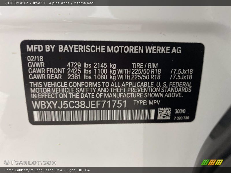 Alpine White / Magma Red 2018 BMW X2 xDrive28i