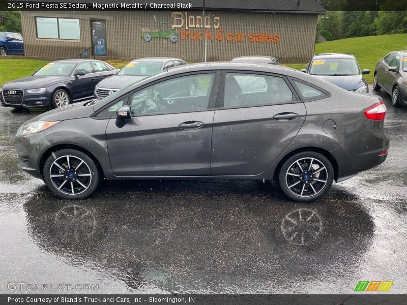 Magnetic Metallic / Charcoal Black 2015 Ford Fiesta SE Sedan