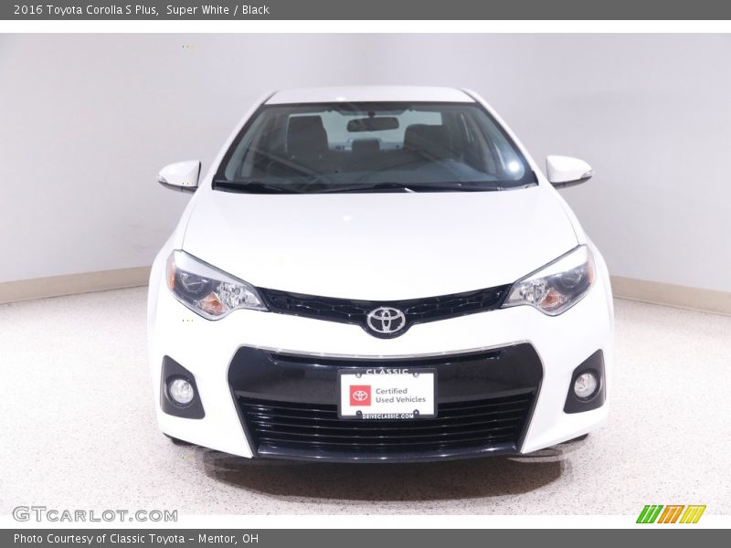 Super White / Black 2016 Toyota Corolla S Plus