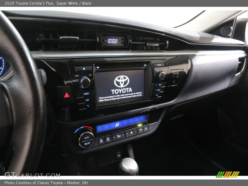 Super White / Black 2016 Toyota Corolla S Plus