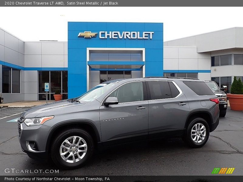 Front 3/4 View of 2020 Traverse LT AWD