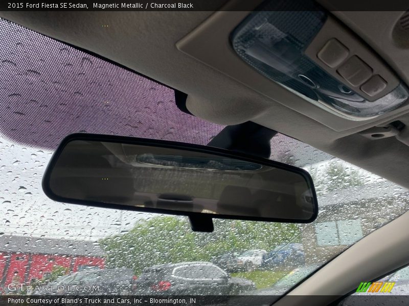 Magnetic Metallic / Charcoal Black 2015 Ford Fiesta SE Sedan