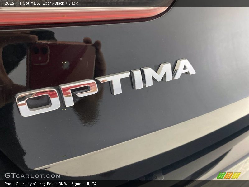Ebony Black / Black 2019 Kia Optima S
