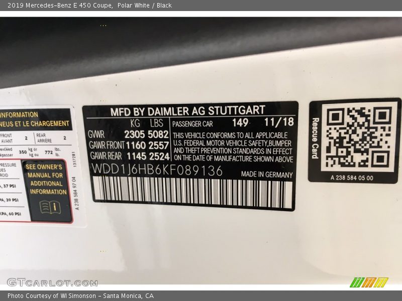 Polar White / Black 2019 Mercedes-Benz E 450 Coupe