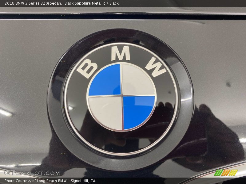 Black Sapphire Metallic / Black 2018 BMW 3 Series 320i Sedan