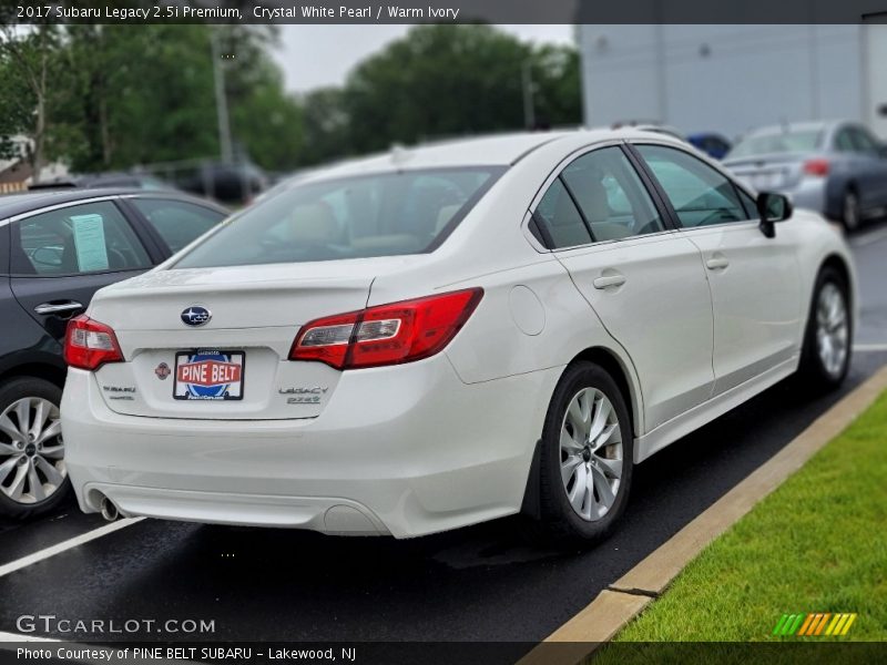 Crystal White Pearl / Warm Ivory 2017 Subaru Legacy 2.5i Premium