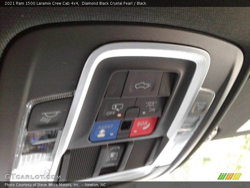 Diamond Black Crystal Pearl / Black 2021 Ram 1500 Laramie Crew Cab 4x4