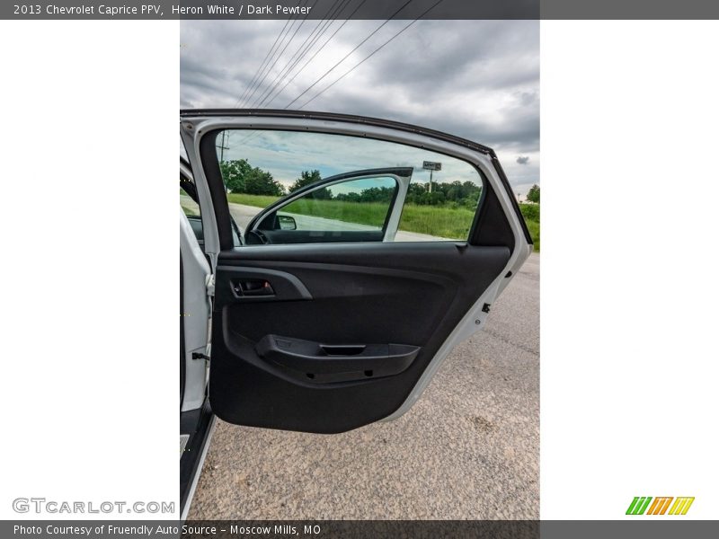 Heron White / Dark Pewter 2013 Chevrolet Caprice PPV