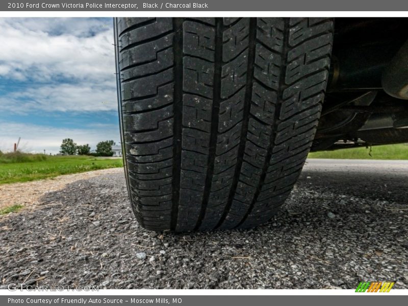 Black / Charcoal Black 2010 Ford Crown Victoria Police Interceptor