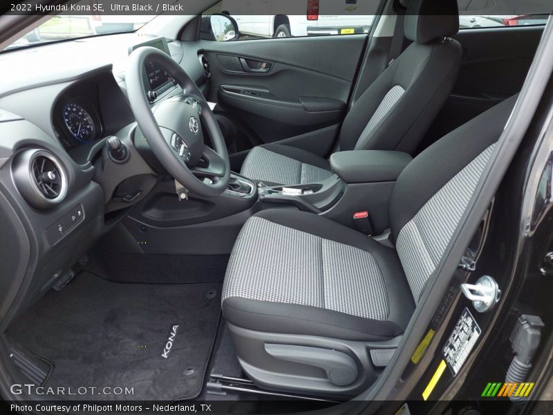  2022 Kona SE Black Interior