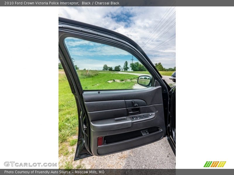 Black / Charcoal Black 2010 Ford Crown Victoria Police Interceptor
