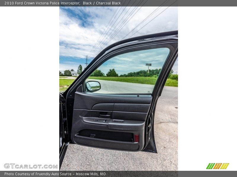 Black / Charcoal Black 2010 Ford Crown Victoria Police Interceptor