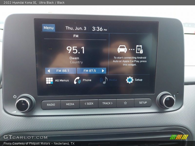 Ultra Black / Black 2022 Hyundai Kona SE