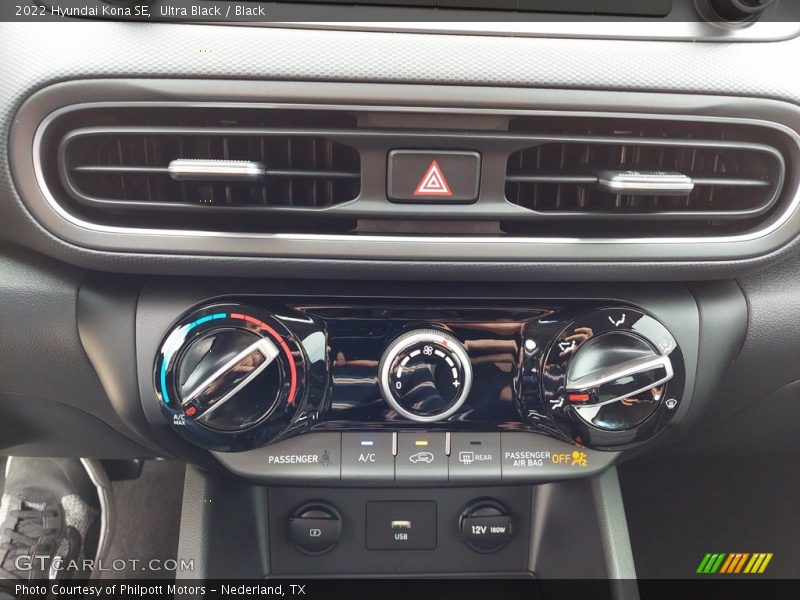 Controls of 2022 Kona SE